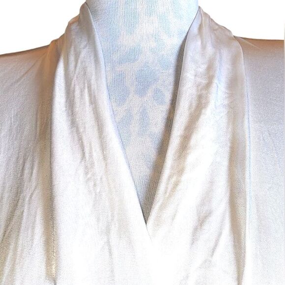 Cabi White Ruched Long Sleeve V-Neck Pullover Blouse Size M - Picture 6 of 11